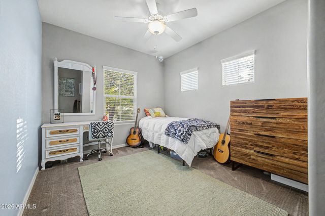 528 W EVERGREEN PEAR Avenue, San Tan Valley, AZ 85140