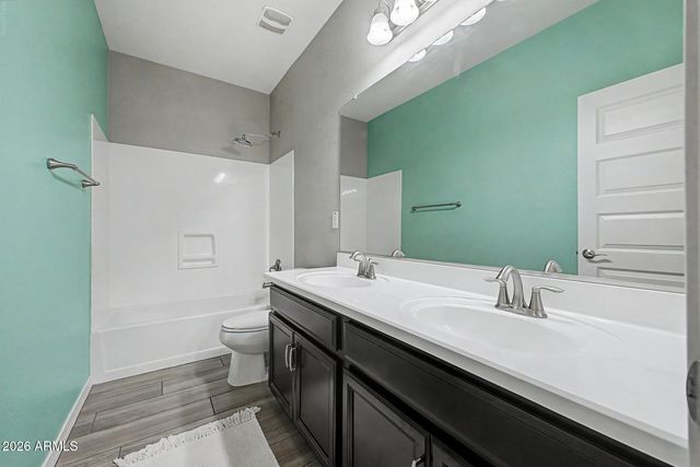 528 W EVERGREEN PEAR Avenue, San Tan Valley, AZ 85140