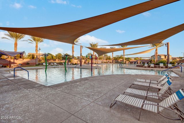 528 W EVERGREEN PEAR Avenue, San Tan Valley, AZ 85140