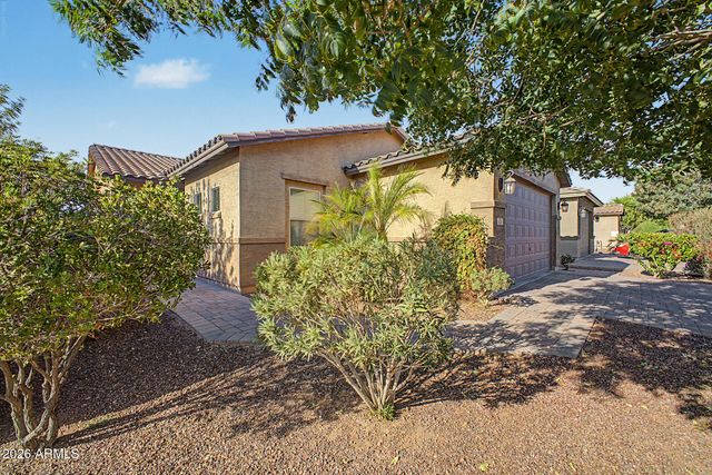 528 W EVERGREEN PEAR Avenue, San Tan Valley, AZ 85140