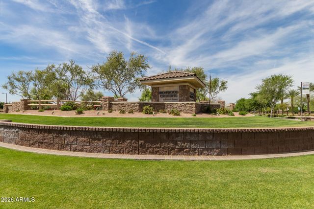 528 W EVERGREEN PEAR Avenue, San Tan Valley, AZ 85140