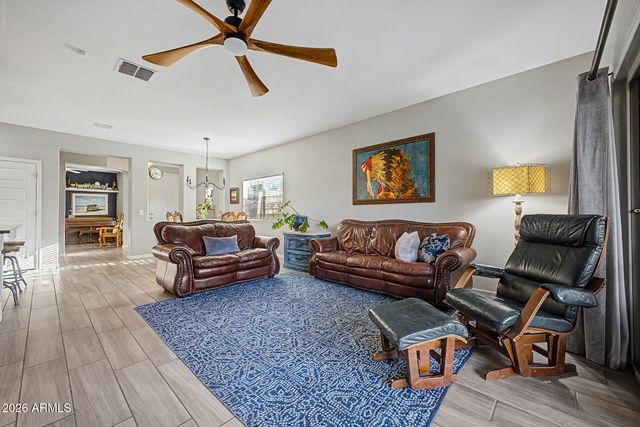528 W EVERGREEN PEAR Avenue, San Tan Valley, AZ 85140