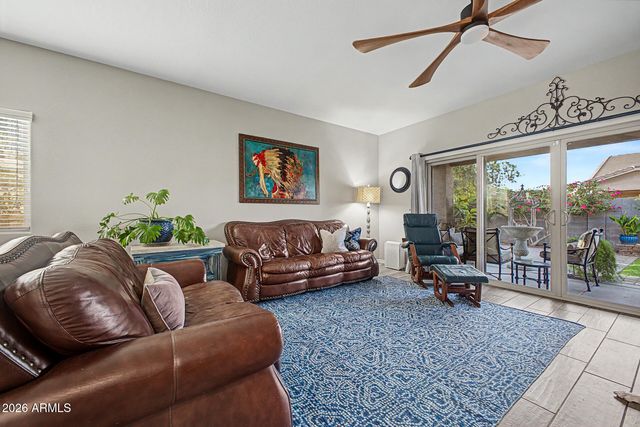 528 W EVERGREEN PEAR Avenue, San Tan Valley, AZ 85140