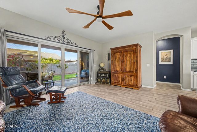 528 W EVERGREEN PEAR Avenue, San Tan Valley, AZ 85140