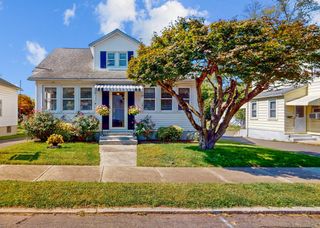 38 Ledgecrest Avenue, New Britain, CT 06051