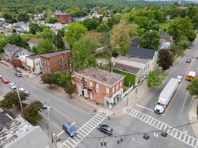 462-470 2nd Avenue, Troy, NY 12182