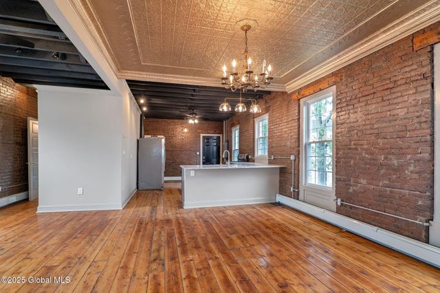 462-470 2nd Avenue, Troy, NY 12182