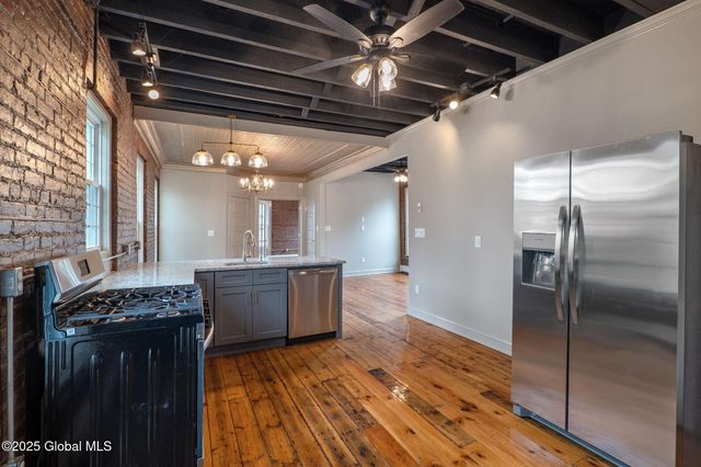 462-470 2nd Avenue, Troy, NY 12182