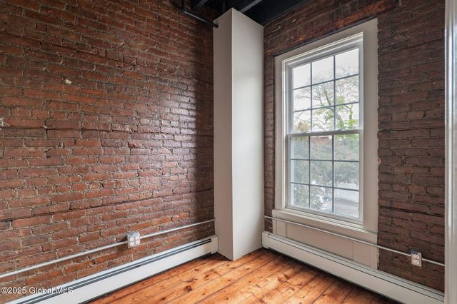 462-470 2nd Avenue, Troy, NY 12182