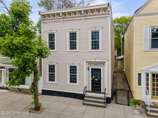 462-470 2nd Avenue, Troy, NY 12182