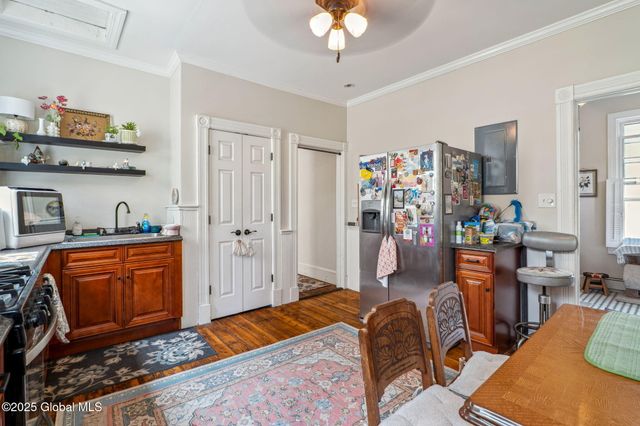 462-470 2nd Avenue, Troy, NY 12182