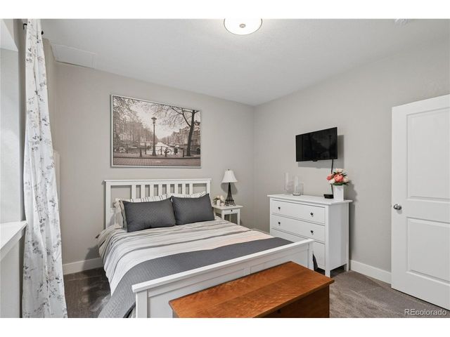 827 Uinta Way, Denver, CO 80230