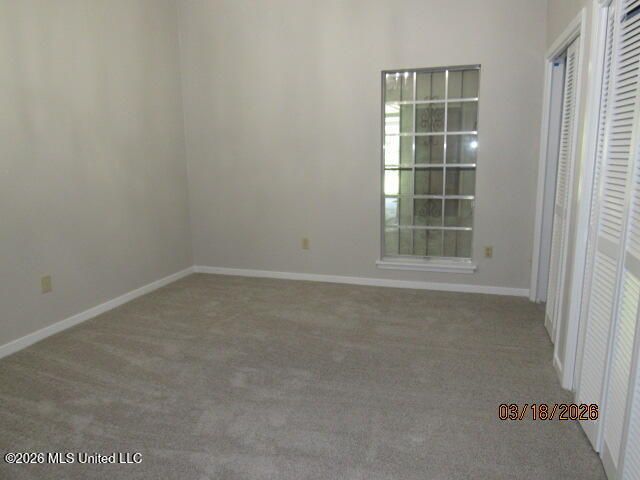 718 Woodhill Road, Jackson, MS 39206