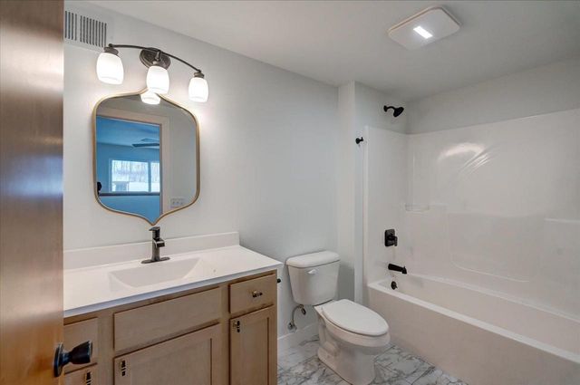 1429 Ottowynn Terrace, Lodi, WI 53555