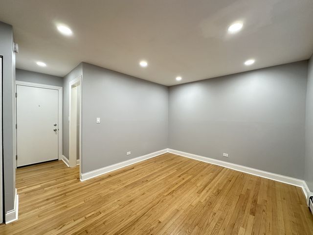 6954 N Sheridan Road 312, Chicago, IL 60626