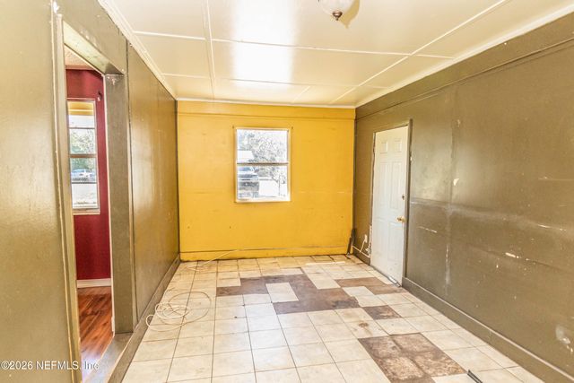 521 QUAIL Lane, Macclenny, FL 32063