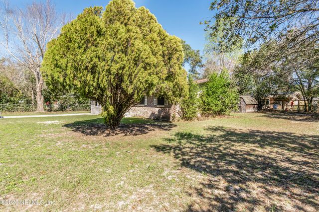 521 QUAIL Lane, Macclenny, FL 32063