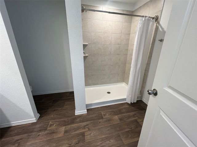16818 Short Pines Drive, Conroe, TX 77302