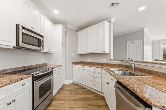 400 Warioto Way Apt 215, Ashland City, TN 37015