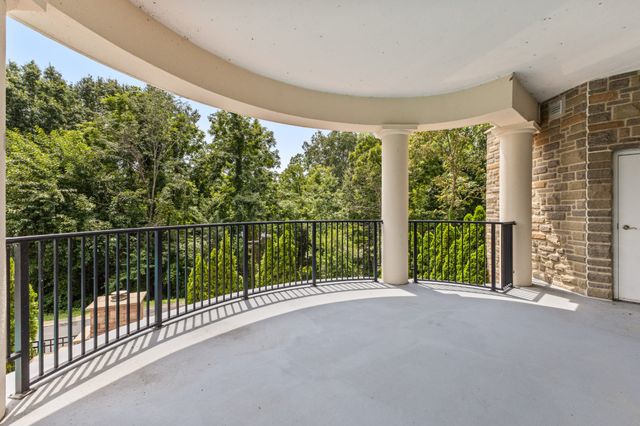 400 Warioto Way Apt 215, Ashland City, TN 37015