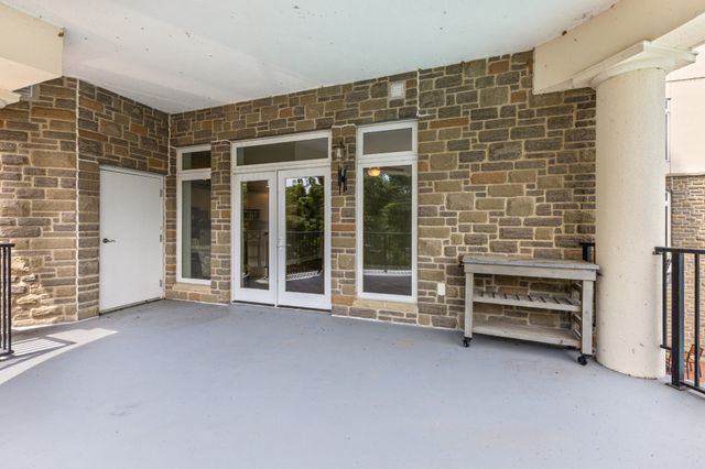 400 Warioto Way Apt 215, Ashland City, TN 37015