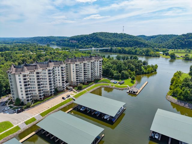400 Warioto Way Apt 215, Ashland City, TN 37015