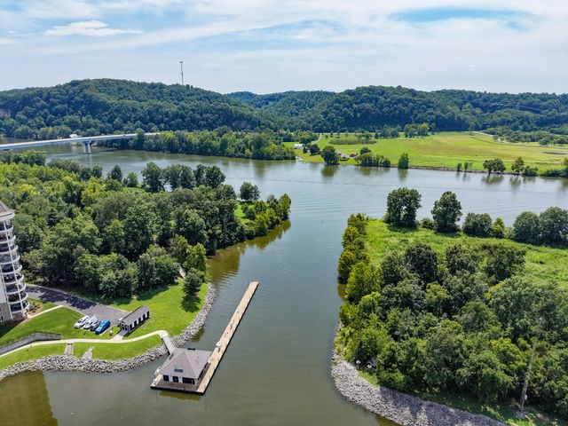 400 Warioto Way Apt 215, Ashland City, TN 37015