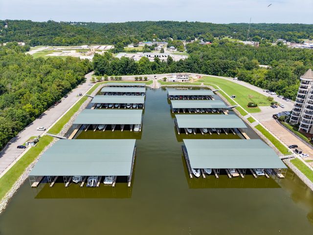 400 Warioto Way Apt 215, Ashland City, TN 37015