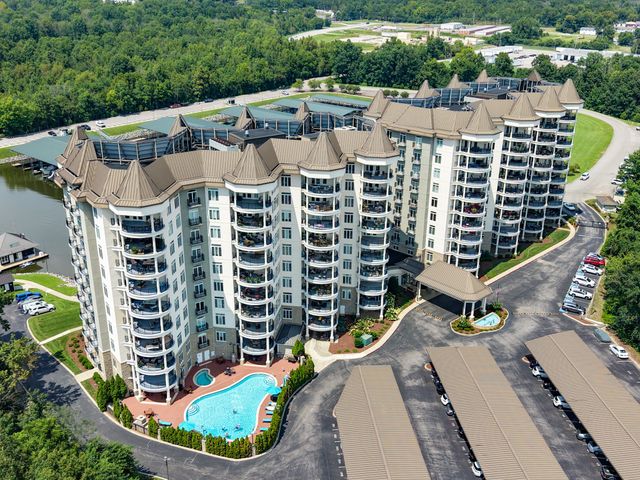 400 Warioto Way Apt 215, Ashland City, TN 37015