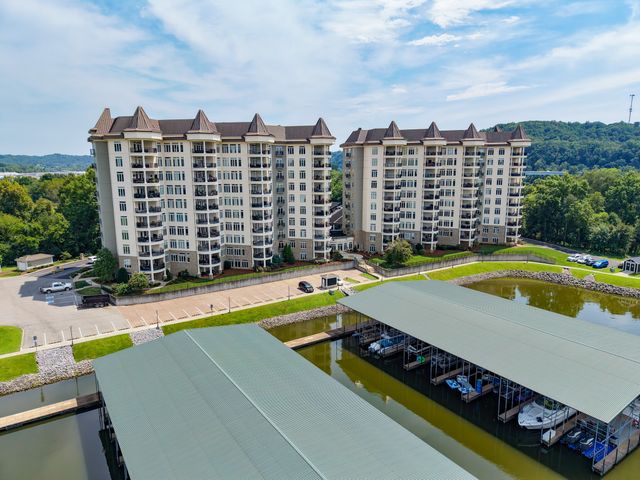400 Warioto Way Apt 215, Ashland City, TN 37015