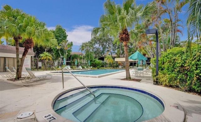 7515 NW 79th Avenue 311, Tamarac, FL 33321