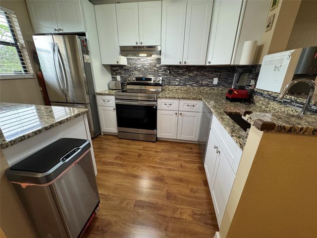 7515 NW 79th Avenue 311, Tamarac, FL 33321