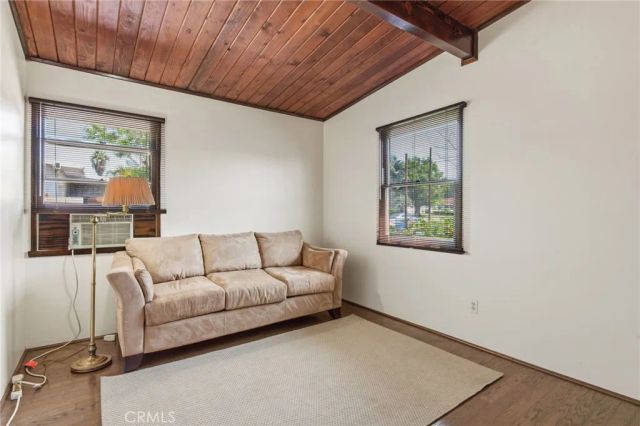 5913 N Orangecrest Avenue, Azusa, CA 91702