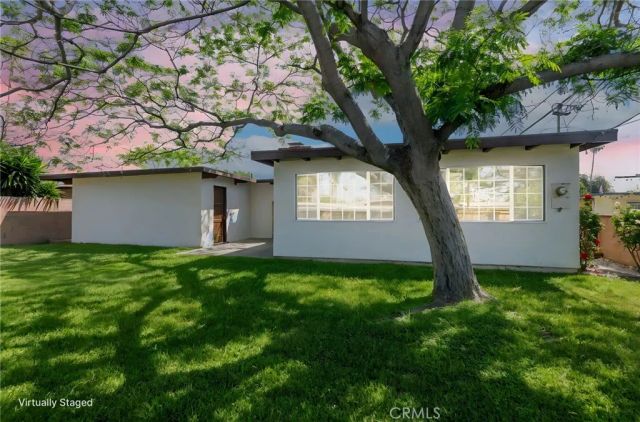 5913 N Orangecrest Avenue, Azusa, CA 91702