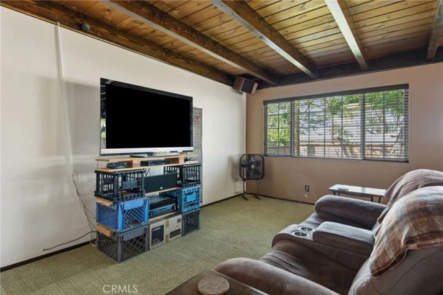 5913 N Orangecrest Avenue, Azusa, CA 91702