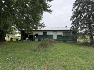 8356 E Loop Road, Hesperia, MI 49421