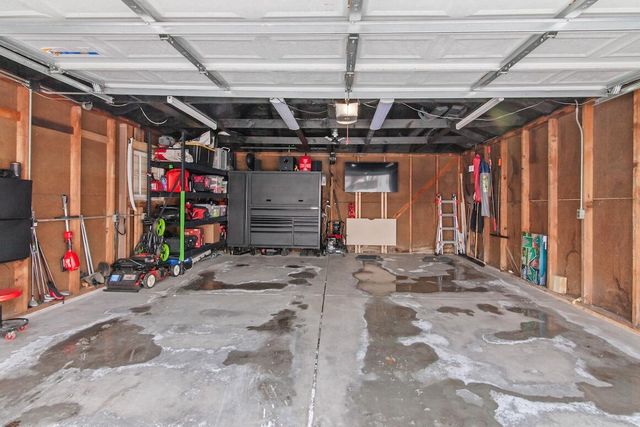 1006 S 109th STREET, West Allis, WI 53214