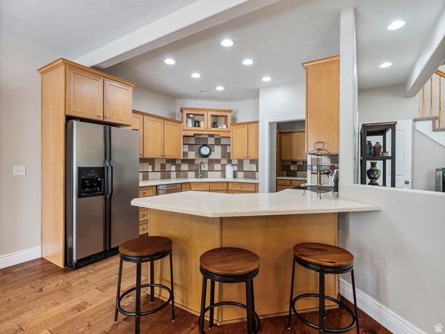 1319 E OLD MAPLE CT, Murray, UT 84117