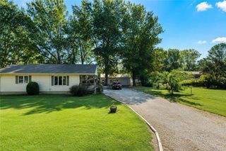 24719 S King Road, Peculiar, MO 64078