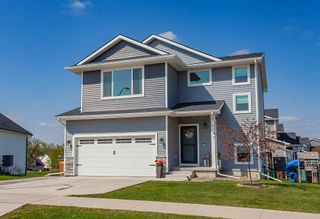 1700 E 19th Court, Norwalk, IA 50211