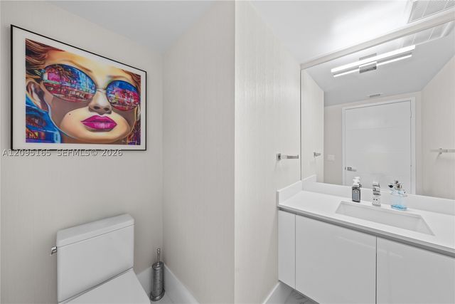 330 Sunny Isles Blvd 5-2302, Sunny Isles Beach, FL 33160