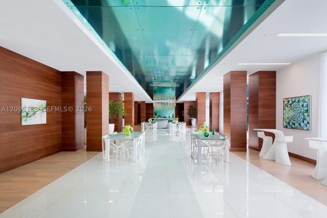 330 Sunny Isles Blvd 5-2302, Sunny Isles Beach, FL 33160