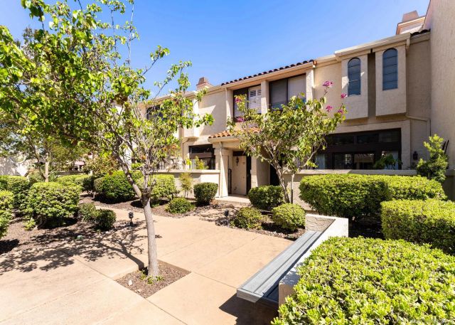 5715 Baltimore 34, La Mesa, CA 91942