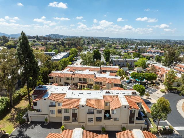 5715 Baltimore 34, La Mesa, CA 91942