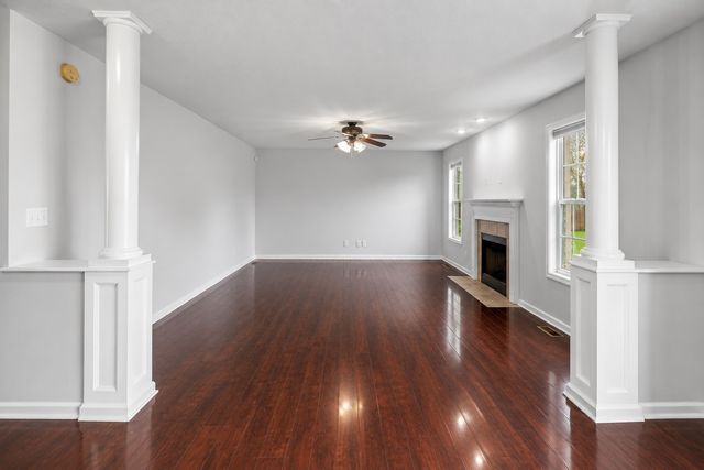 3563 Neena Ct, Clarksville, TN 37042