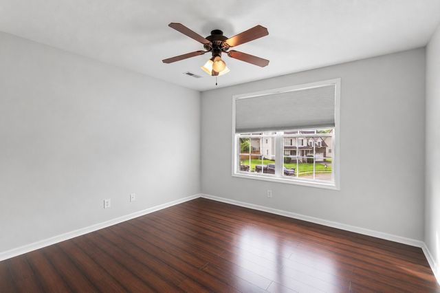 3563 Neena Ct, Clarksville, TN 37042