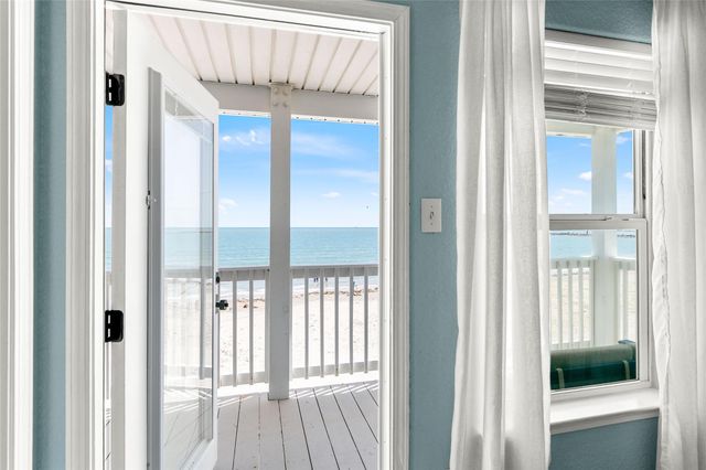 1213 Sargasso Circle, Surfside Beach, TX 77541