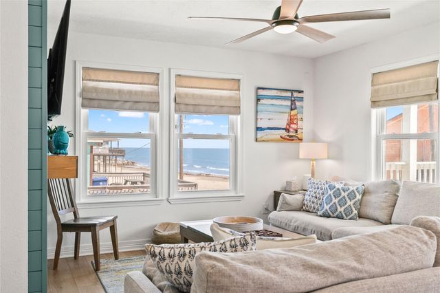 1213 Sargasso Circle, Surfside Beach, TX 77541