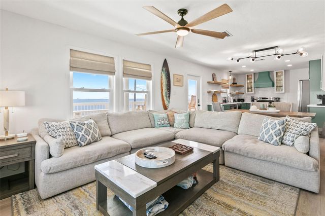 1213 Sargasso Circle, Surfside Beach, TX 77541