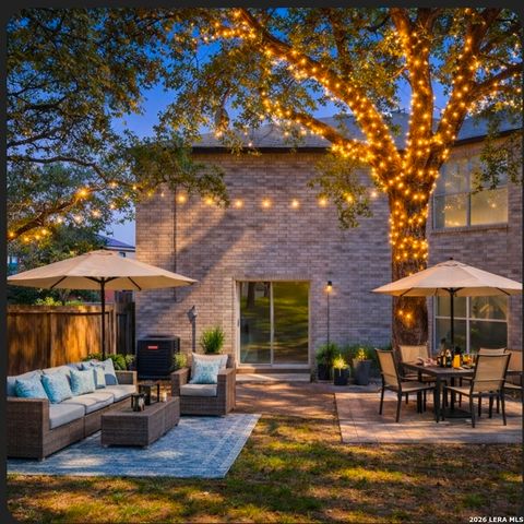 435 territory oak, San Antonio, TX 78253